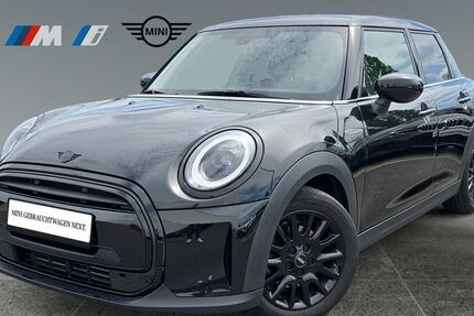 Mini Cooper 66.679 km 18.420 &euro; Bamberg 96050