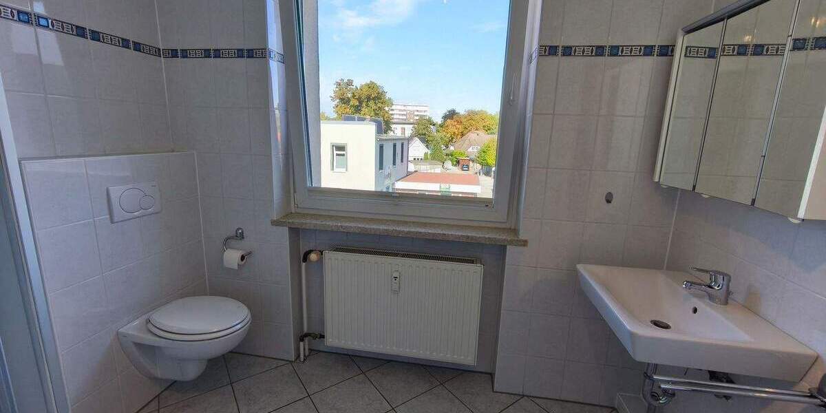 Etagenwohnung Uetersen - 2 Zimmer, 80 m&sup2;, 169.000&euro; | Angebot:25697876