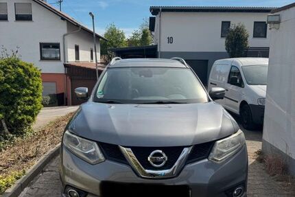 Nissan X-Trail 199.645 km 9.700 &euro; Schönbrunn 69436