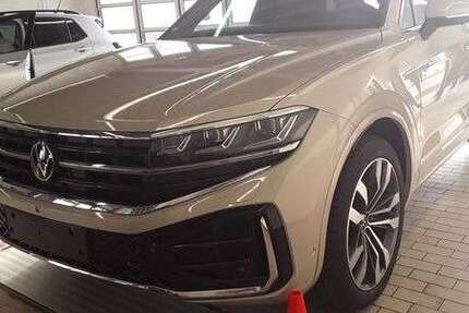VW Touareg 21.350 km 69.080 € Grünwald 82031