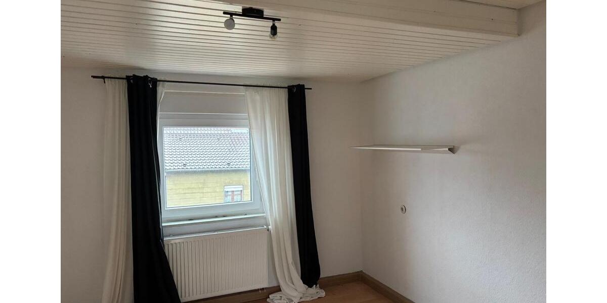 Doppelhaushälfte Saarbrücken Dudweiler - 4 Zimmer, 96 m&sup2;, 179.000&euro; | Angebot:26918970