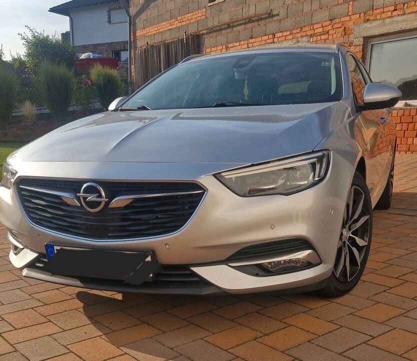 Opel Insignia 156.100 km 13.500 € Walshausen 66484