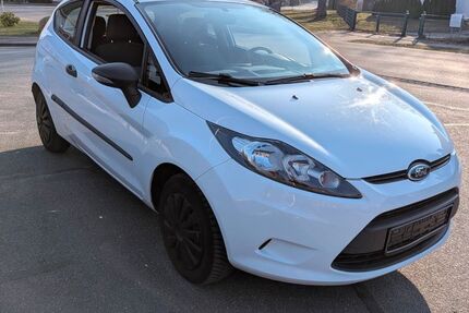 Ford Fiesta 118.000 km 1.500 &euro; Hamburg 22049