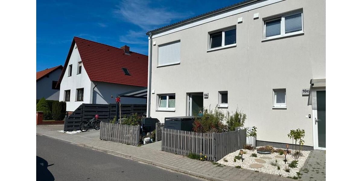 Doppelhaushälfte Königs Wusterhausen - 4 Zimmer, 108 m&sup2;, 1.900&euro; | Angebot:26420571