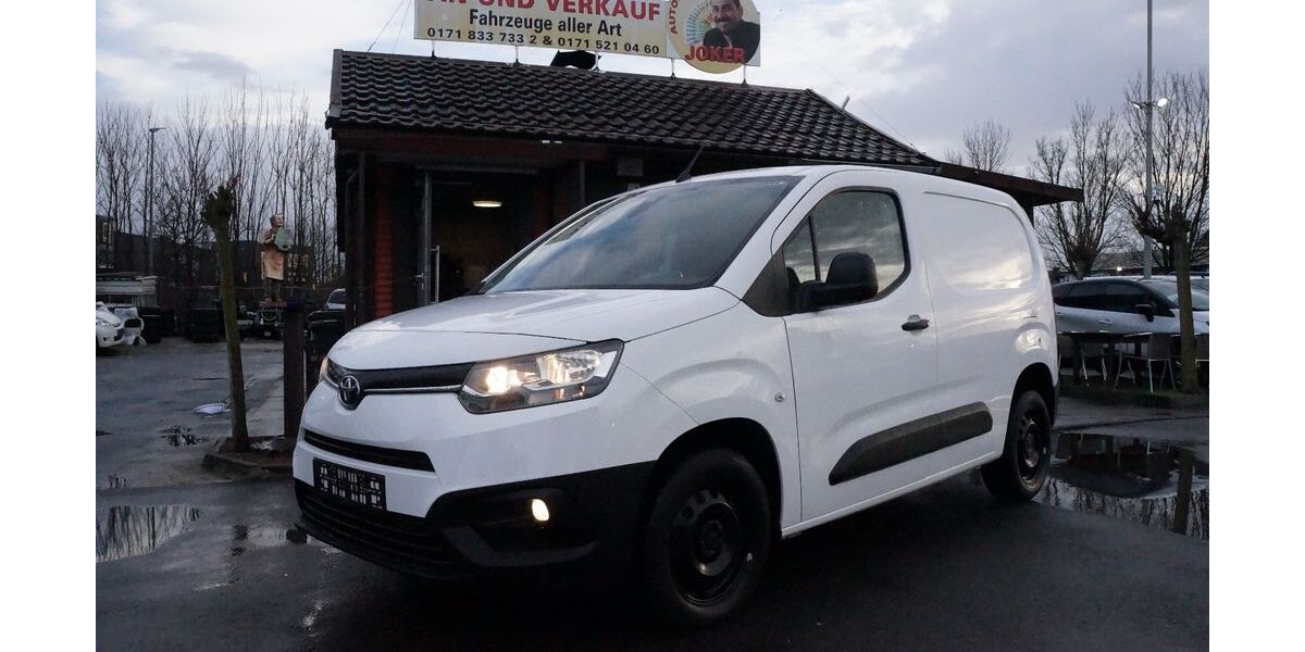 Toyota Proace City 41.877 km 10.990 &euro; Erwitte 59597