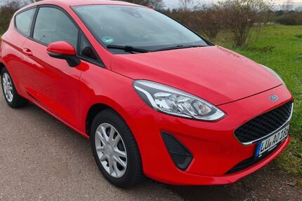 Ford Fiesta 12.300 km 9.900 € Hassloch 67454