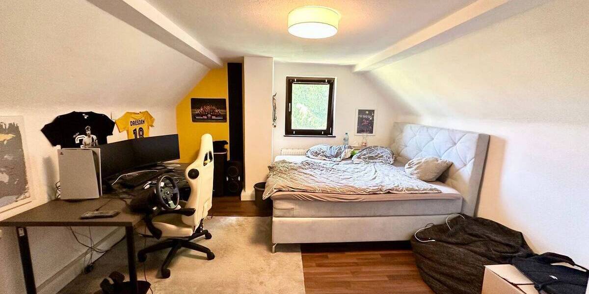 Einfamilienhaus Dresden Schönfeld - 8 Zimmer, 200 m&sup2;, 385.000&euro; | Angebot:26853080