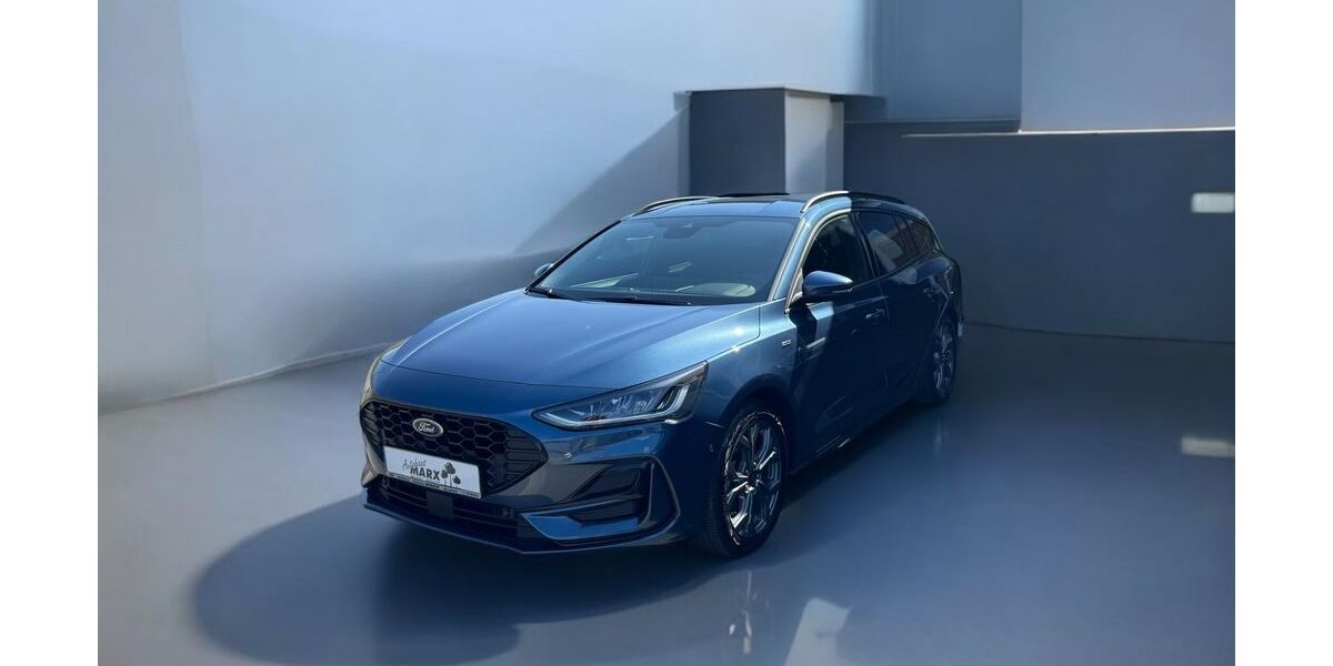 Ford Focus 8.800 km 24.490 &euro; Berglicht 54426