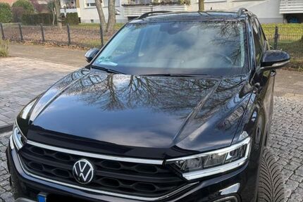 VW T-Roc 19.266 km 25.999 &euro; Duisburg 47228