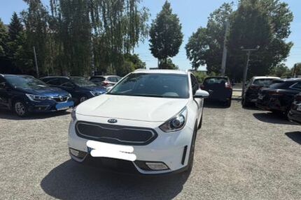 Kia Niro 70.000 km 15.900 &euro; Dresden 01307