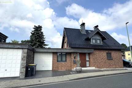 Haus zum Mieten in Inden Lucherberg 1.400 € 105 m²