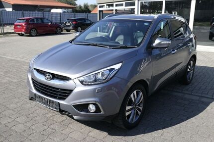 Hyundai TUCSON 137.000 km 6.990 &euro; Adelheidsdorf 29352