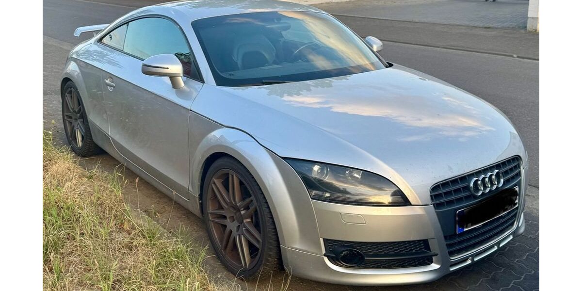 Audi TT 205.331 km 8.500 &euro; Remagen 53424
