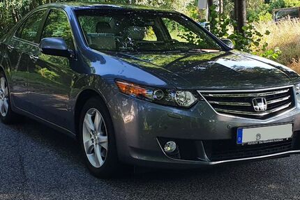 Honda Accord 96.000 km 12.299 &euro; Hamburg 21075
