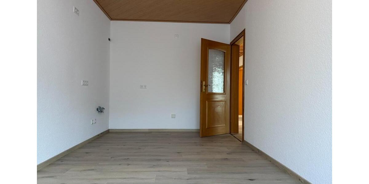 Erdgeschoßwohnung Neuhaus an der Pegnitz - 3 Zimmer, 106 m&sup2;, 940&euro; | Angebot:24751447