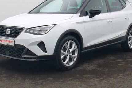 Seat Arona 15.000 km 26.180 &euro; Würzburg 97076
