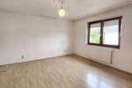 Helles Einfamilienhaus mit Potential nahe idyllischer Weinstraße und gefragter Metropolregion