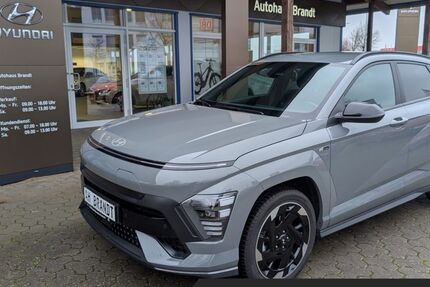 Hyundai KONA Elektro 7.865 km 31.990 € Rostock 18146