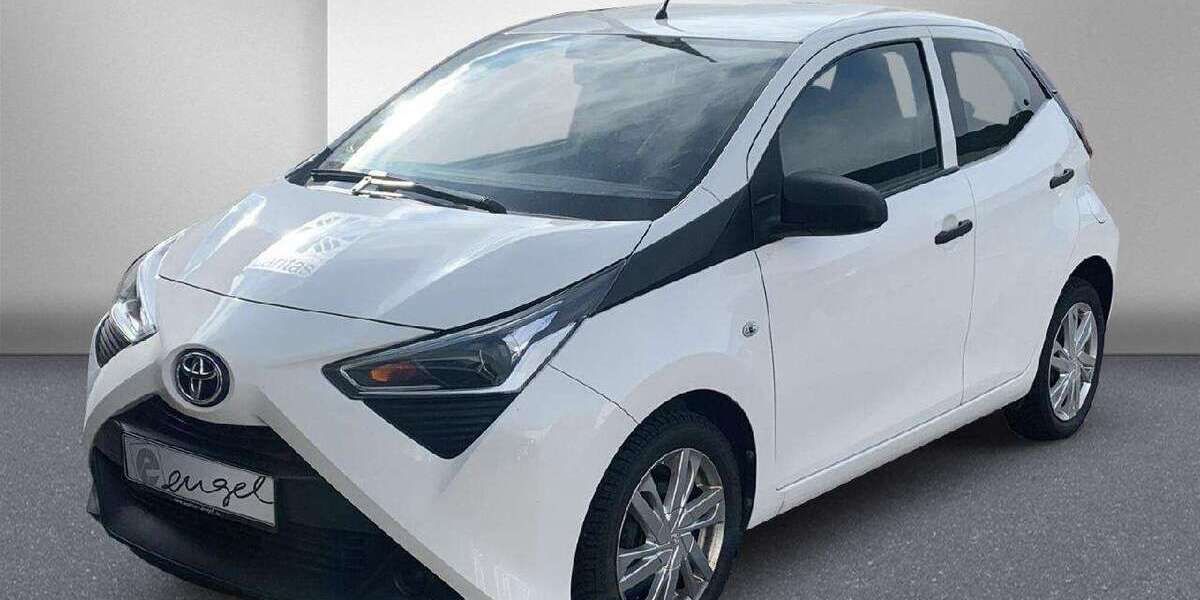 Toyota Aygo 58.350 km 9.949 &euro; Wunsiedel 95632