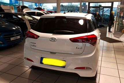 Hyundai i20 105.000 km 10.500 &euro; Goch 47574