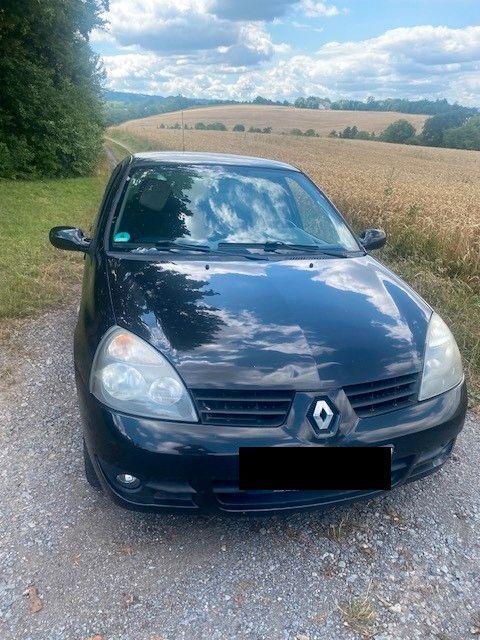 Renault Clio 205.327 km 1.350 € Pfaffenhofen 74397