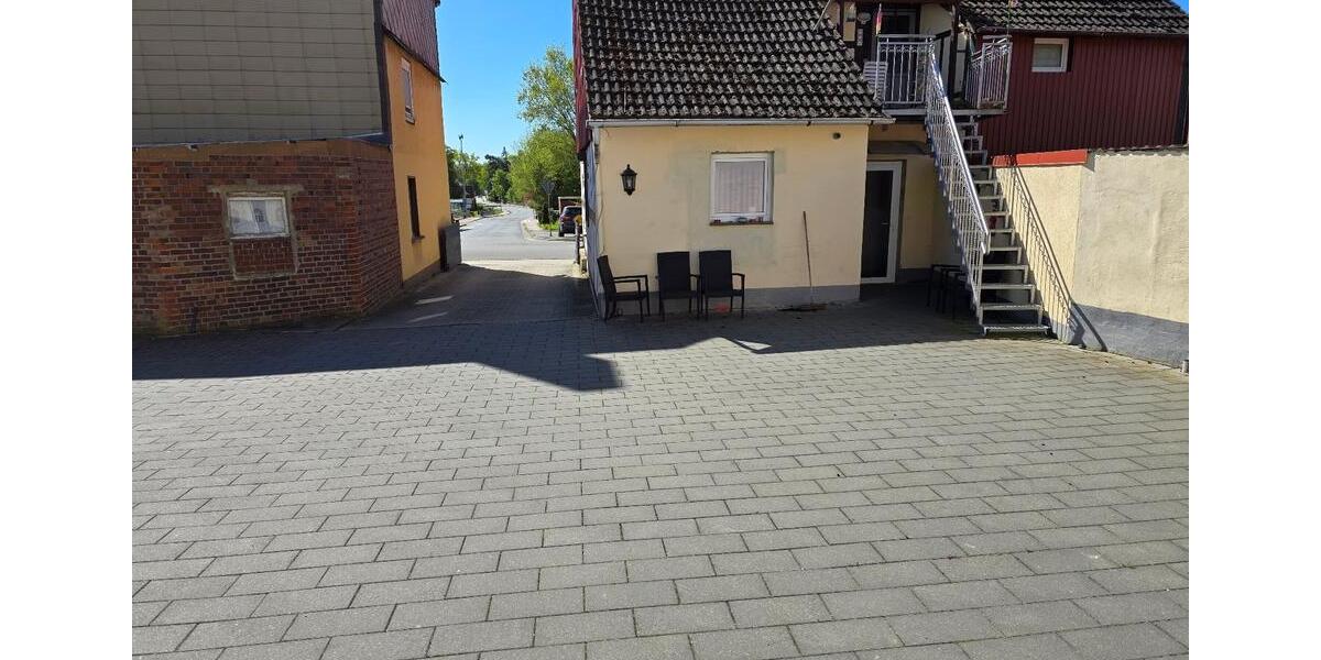 Erdgeschoßwohnung Bahrdorf - 4 Zimmer, 80 m&sup2;, 500&euro; | Angebot:26690137