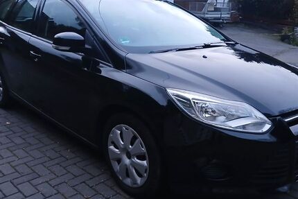 Ford Focus 182.000 km 3.999 € Trimbs 56753