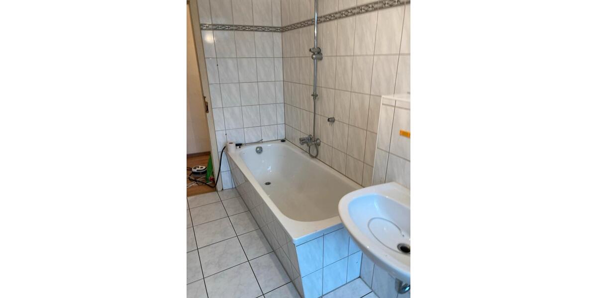 Etagenwohnung Magdeburg Leipziger Straße - 3 Zimmer, 77 m&sup2;, 100.000&euro; | Angebot:27456322