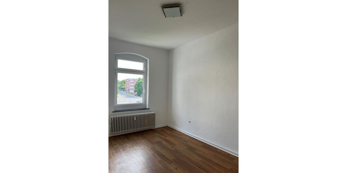 Etagenwohnung Seesen - 2 Zimmer, 69 m&sup2;, 480&euro; | Angebot:26063323