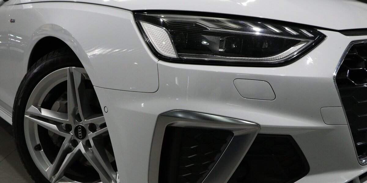 Audi A4 LIMOUSINE 40 TDI S-LINE / MATRIX-LED / 109.000 km 27.994 &euro; Hamm 59077