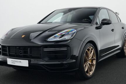 Porsche Cayenne 65.000 km 144.900 &euro; Groningen 9723 