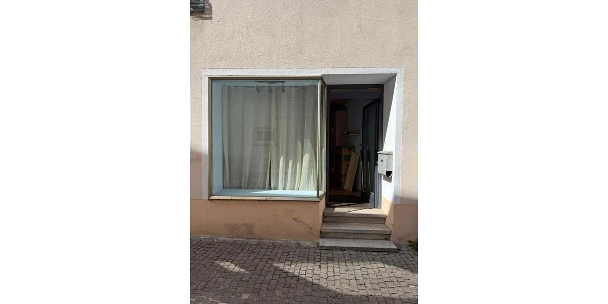 Gewerbeobjekt Amberg - 180&euro; | Angebot:26453173