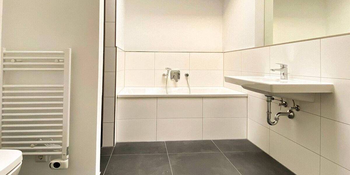 Etagenwohnung Naumburg (Saale) Naumburg - 2 Zimmer, 57 m&sup2;, 209.900&euro; | Angebot:25733631