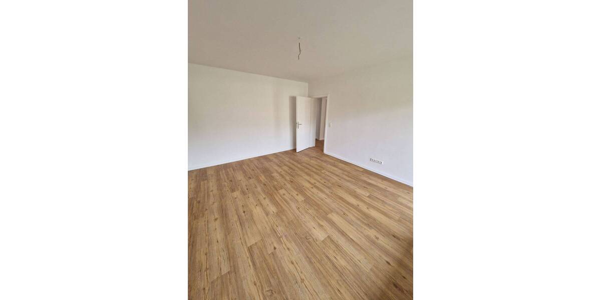 Etagenwohnung Eutin Fissau - 4 Zimmer, 81 m&sup2;, 860&euro; | Angebot:26843802