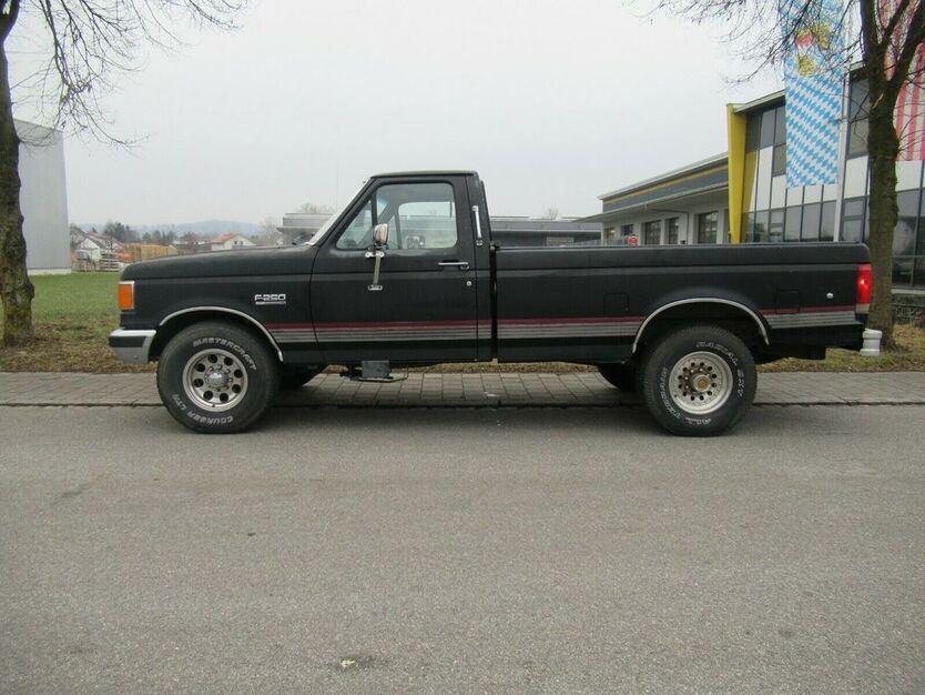 Ford F 250 999.999 km 10.000 € Wörth 84109