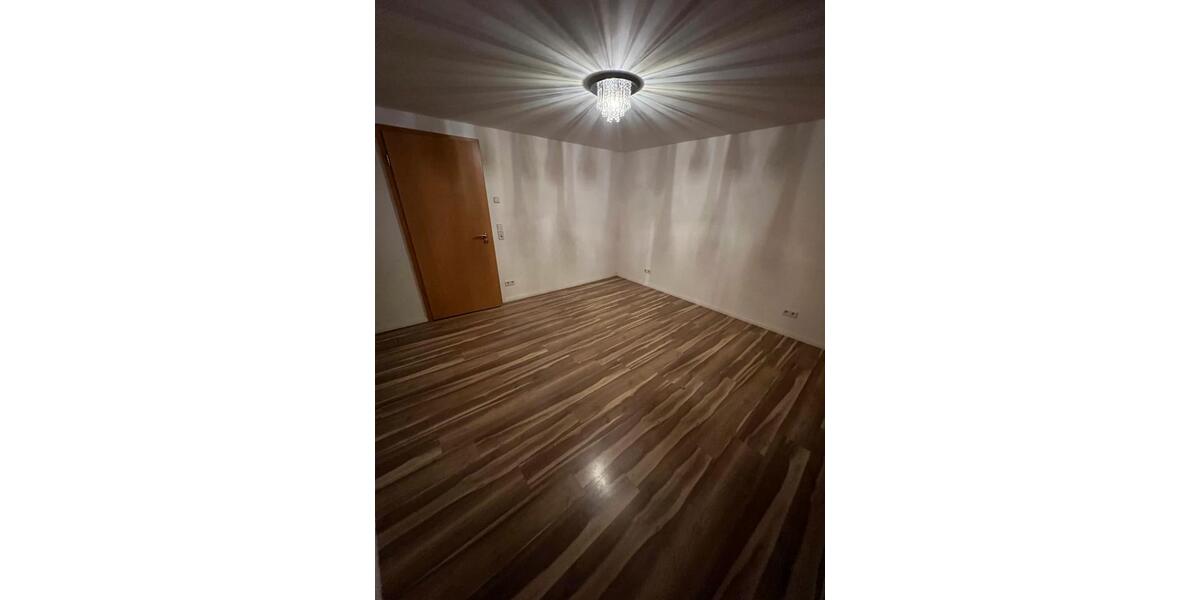 Terrassenwohnung Niemegk - 4 Zimmer, 150 m&sup2;, 1.500&euro; | Angebot:24981239