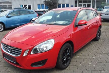 Volvo V60 122.100 km 12.800 &euro; Deißlingen 78652