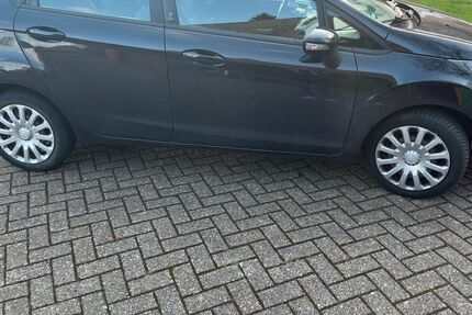 Ford Fiesta 120.000 km 3.400 &euro; Visbek 49429