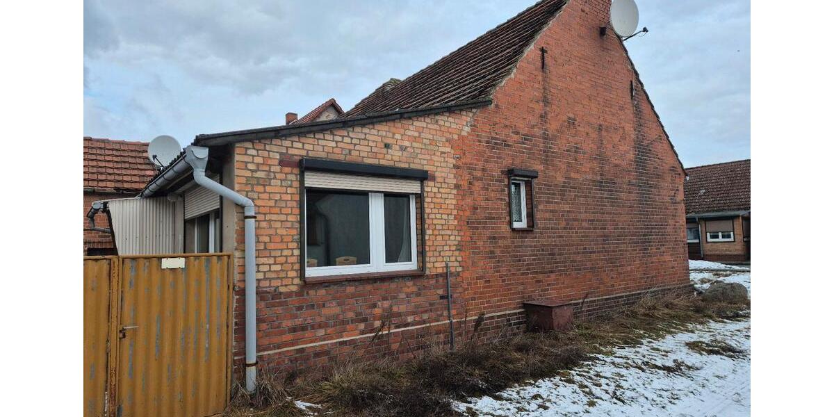 Doppelhaushälfte Schönhausen (Elbe) - 3.5 Zimmer, 100 m&sup2;, 370&euro; | Angebot:25159468