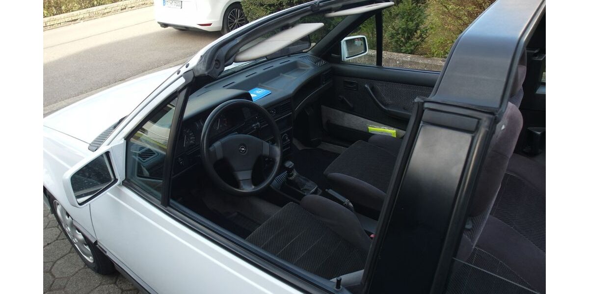 Opel Kadett 131.000 km 4.500 &euro; Dettingen 72581