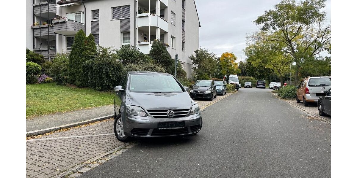 VW Golf Plus 83.000 km 5.889 &euro; Nürnberg 90431