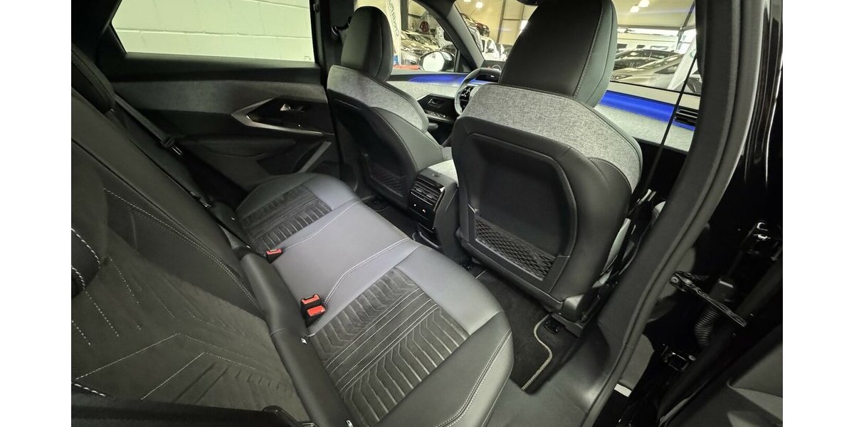 Peugeot 3008 GT 145 Mild Hybrid Full LED 360° AGR Sitze 16.900 km 26.820 &euro; Lich 35423