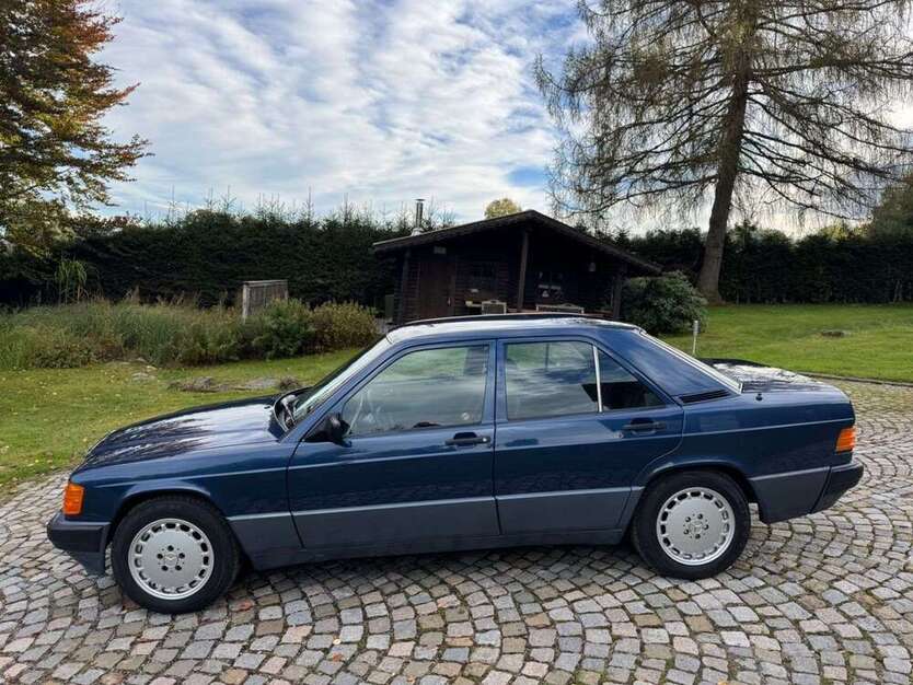 Mercedes-Benz 190 52.000 km 10.999 € Neureichenau 94089