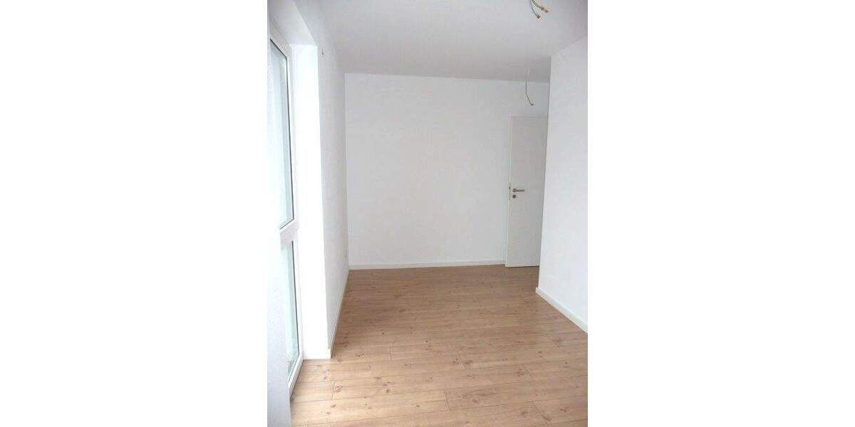 **ERSTBEZUG - Innovativ und modern - 4-Zi-Whg mit Balkon** 4 zimmer