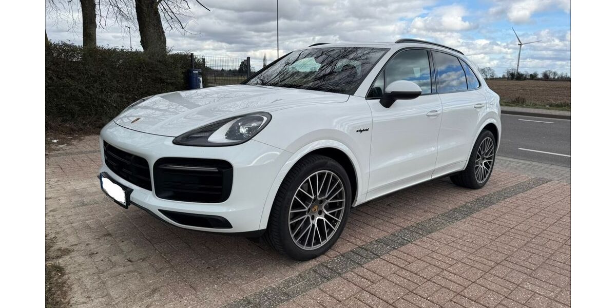 Porsche Cayenne 58.000 km 67.900 &euro; Würselen 52146