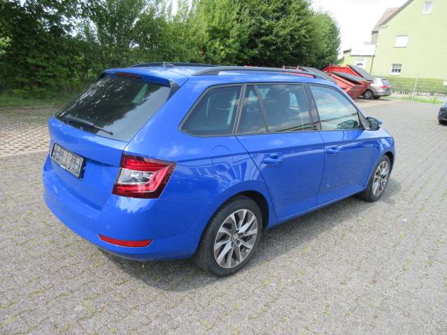 Skoda Fabia CLEVER Combi 1.0 TSI DSG NAVI AHK ALU APS SI 67.000 km 17.488 &euro; Bergkamen 59192
