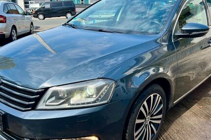VW Passat 215.000 km 7.250 &euro; Wuppertal 42277
