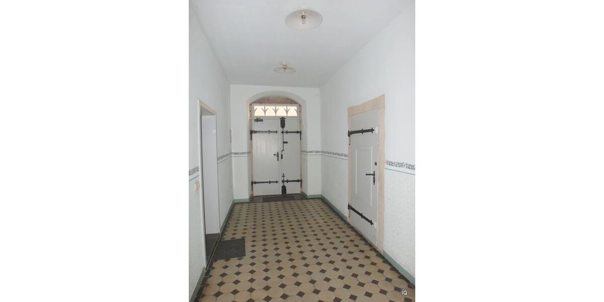 Etagenwohnung Meißen - 2 Zimmer, 51 m&sup2;, 305&euro; | Angebot:26347835