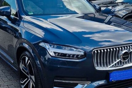 Volvo XC90 62.000 km 56.300 &euro; Hermsdorf 07629