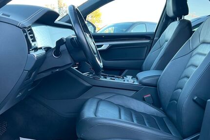 VW Touareg 183.006 km 28.890 &euro; Stolberg 52222
